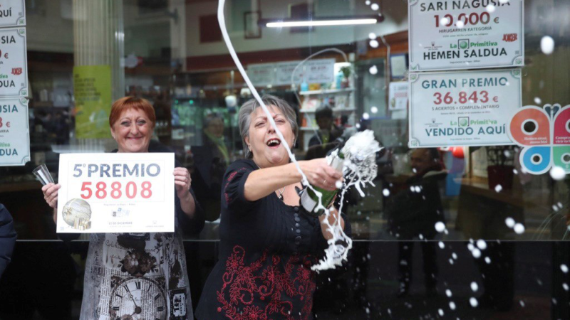 Lotería de Navidad - 58.808, quinto premio de la Lotería de Navidad - Escuchar ahora