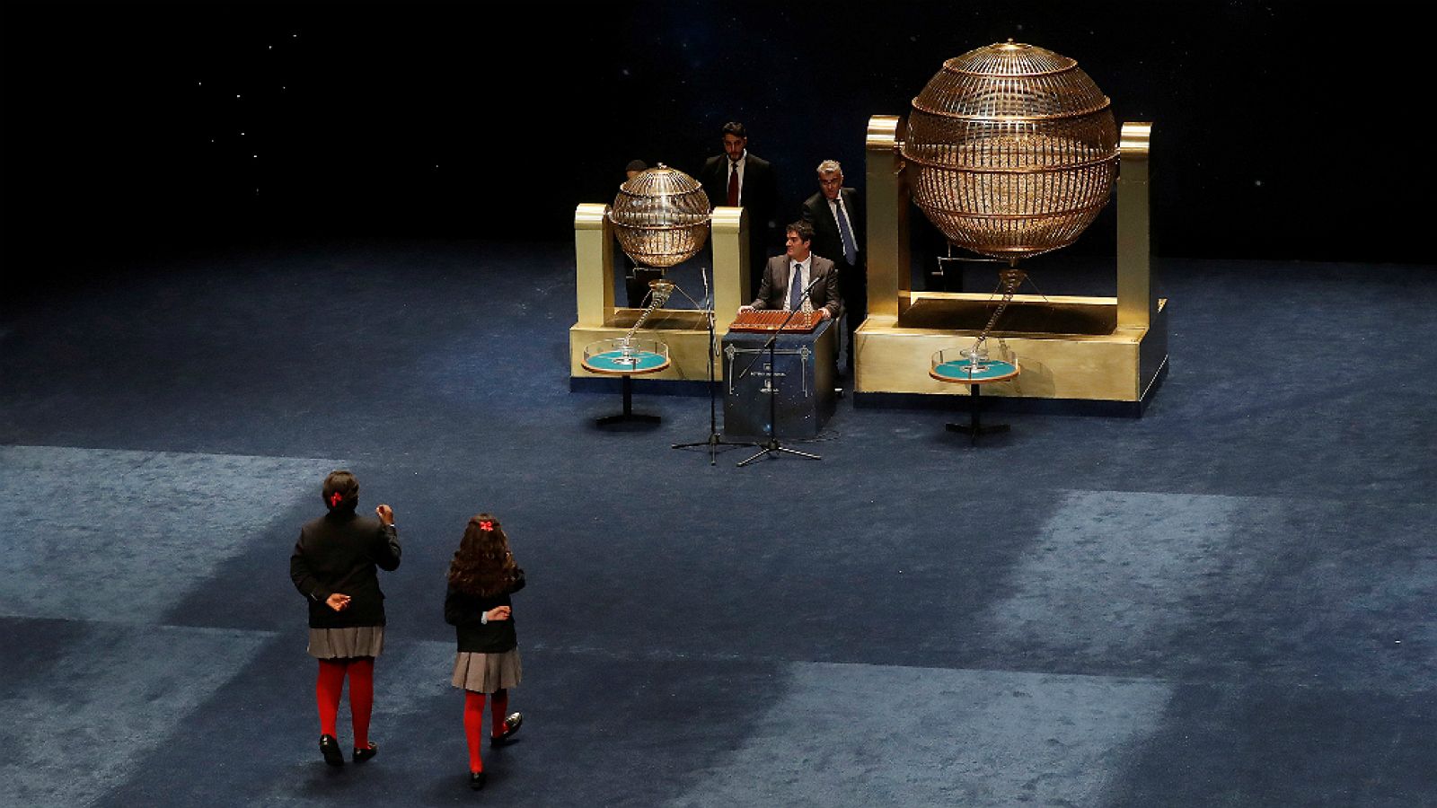 Lotería de Navidad - Entrevista hermano mayor de la Cofradía de los Gitanos de Lebrija - Escuchar ahora