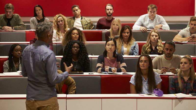 Punto de enlace en Radio 5 - La educación como impulsor social - 27/12/17 - Escuchar ahora