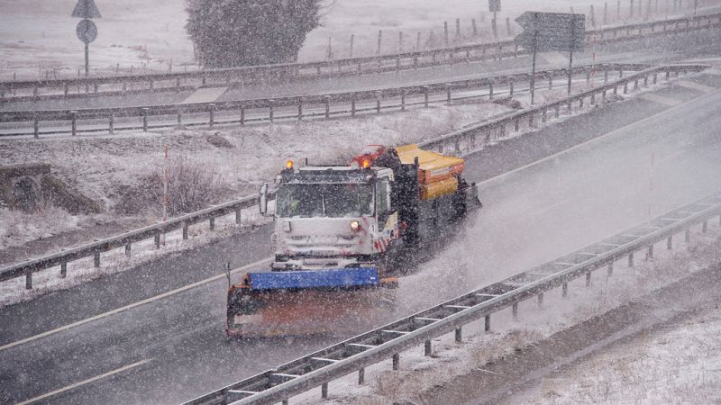 Las mañanas de RNE - Gómez-Pomar pide a los conductores que eviten viajar si no es imprescindible - Escuchar ahora