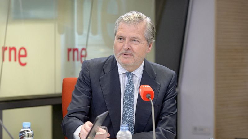 Las mañanas de RNE - Méndez de Vigo niega que el encuentro con los barones sea una reunión anti-Cs - Escuchar ahora