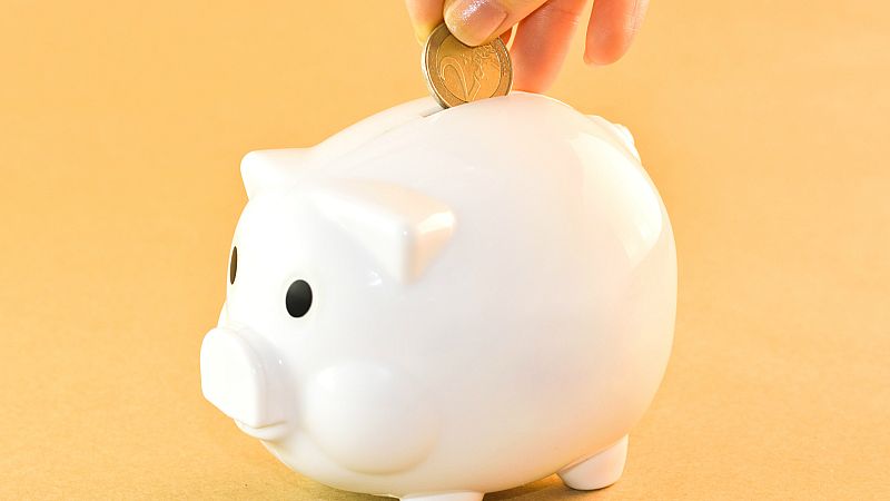 Finanzas para todos los públicos (FUNCAS) - Cómo ahorramos los españoles - 12/02/18 - Escuchar ahora