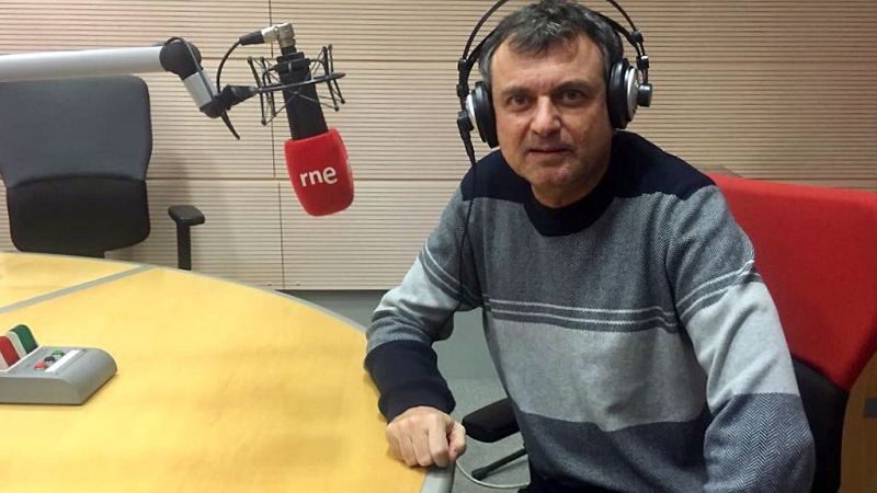 Gente despierta - Ernesto Caballero nos habla de su papel al frente del Centro Dramático Nacional - Escuchar ahora