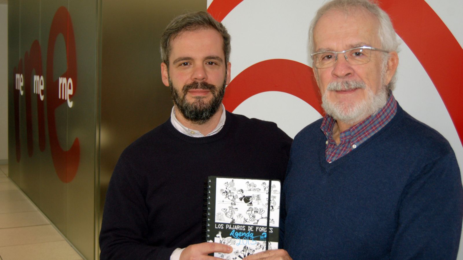 No es un día cualquiera - Forges y Toño Fraguas nos presentan la agenda 'Los pájaros de Forges' - 01/02/15 - Escuchar ahora