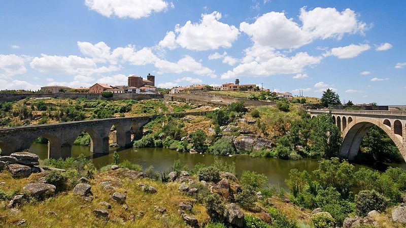 Memoria de delfín - Radiografía de los pueblos más bonitos de España - 26/02/18 - escuchar ahora