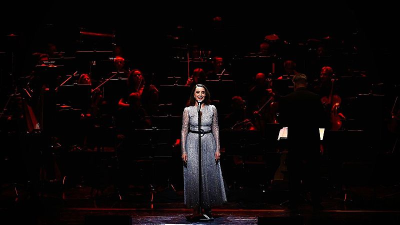 Patio de voces - Luz Casal regresa con la fuerza del aire - 3/3/18 - Escuchar