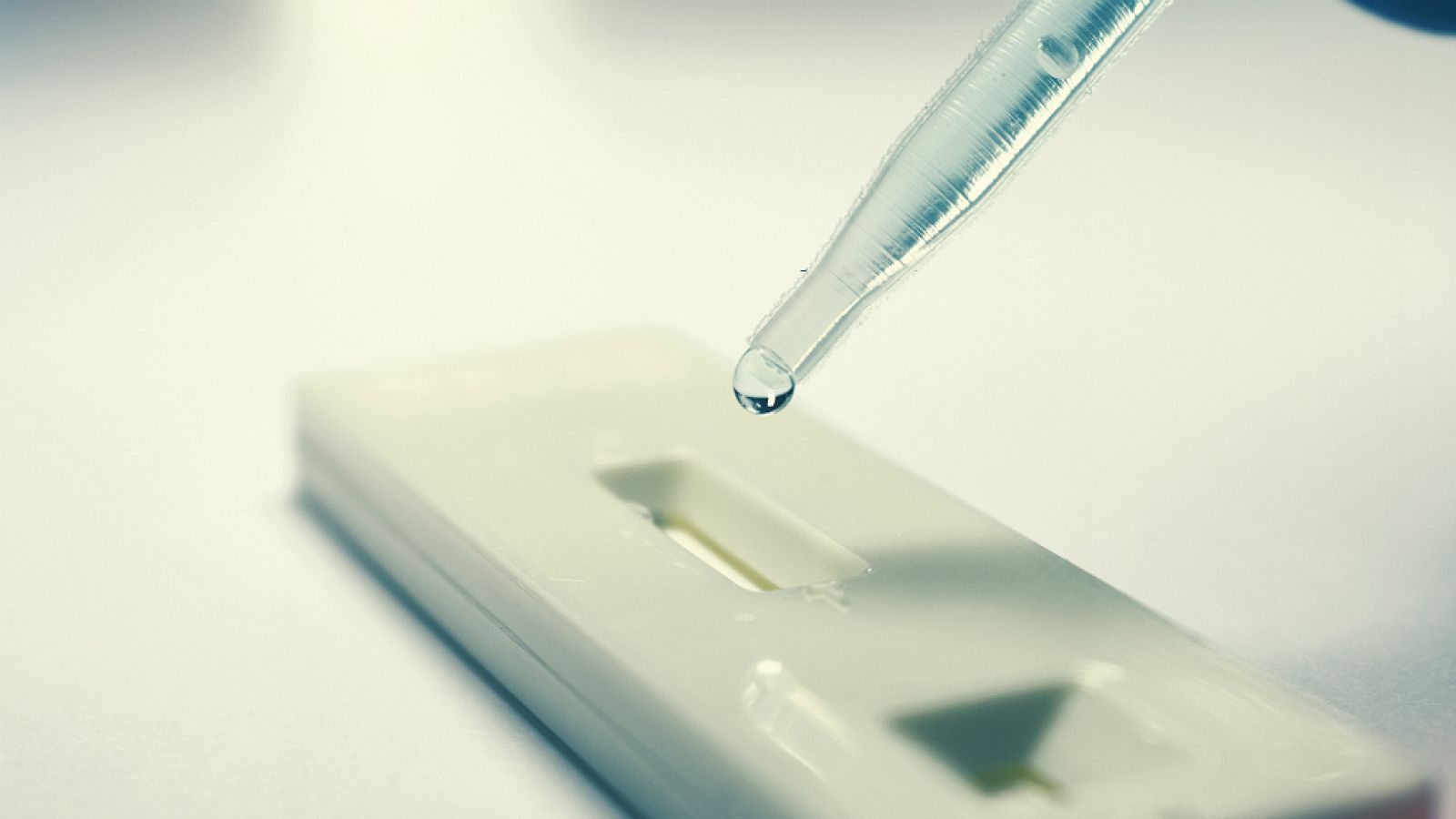 Farmacia Abierta - Prueba de autodiagnóstico del VIH - 12/03/18 - Escuchar ahora