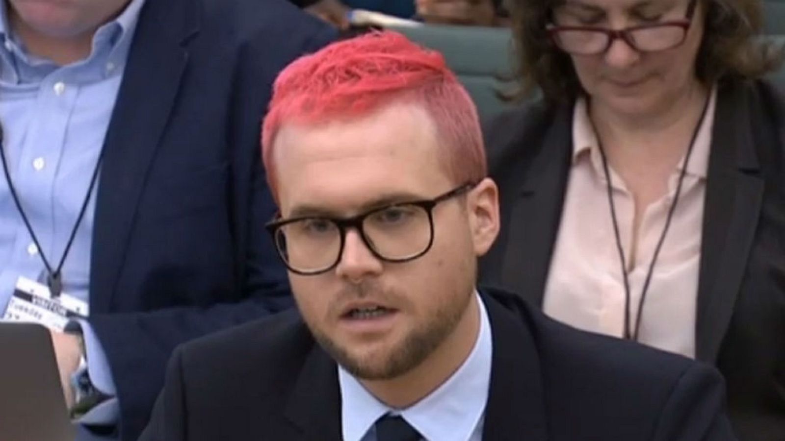 Las mañanas de RNE - ¿Marcha atrás en el 'brexit' tras cuestionarse su legitimidad? - Escuchar ahora