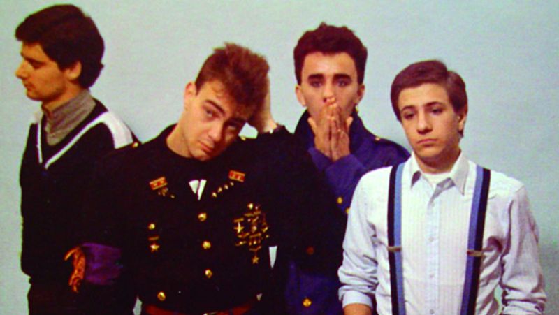 Historia del pop en español- Golpes Bajos - Devocionario - 31/3/18 - Escuchar ahora