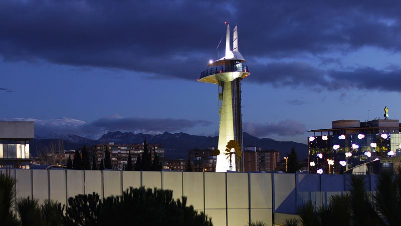 Marca España - Científicos españoles diseñan nuevas balizas para tráfico aéreo - escuchar ahora