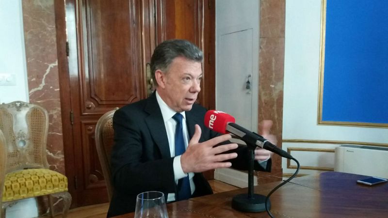 Cinco continentes - Juan Manuel Santos: "El proceso de paz no tiene vuelta atr�s" - Escuchar ahora