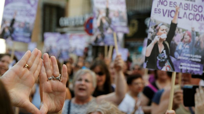 24 horas - Manifestaciones contra la libertad de La Manada. Los cinco han sido excarcelados tras pagar sus fianzas - Escuchar ahora