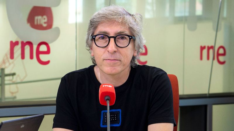 Las mañanas de RNE - David Trueba vuelve a apostar por Lucía Jiménez y Fernando Ramallo para 'Casi 40' - Escuchar ahora