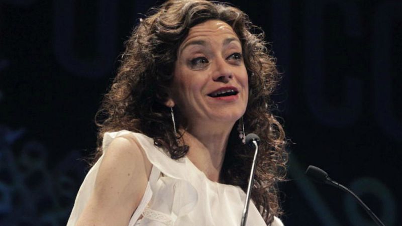 Noches de verano - Carmen París, un acústico lleno de emoción - Escuchar ahora