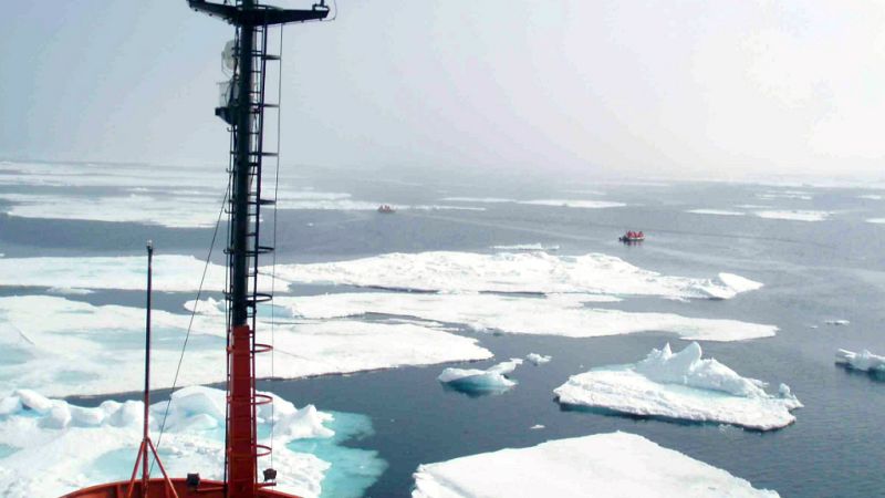 Por tres razones - La Antártida, destino de muchos científicos españoles - Escuchar ahora