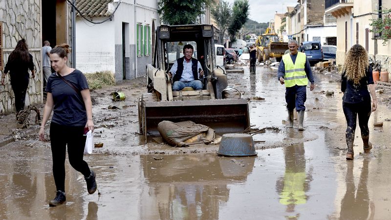 Boletines RNE - Continúa la búsqueda del niño desaparecido en Mallorca - Escuchar ahora