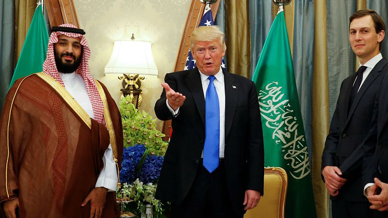 Boletines RNE - Arabia Saudí reconoce que el periodista Khashoggi murió en su embajada en Turquía - Escuchar ahora