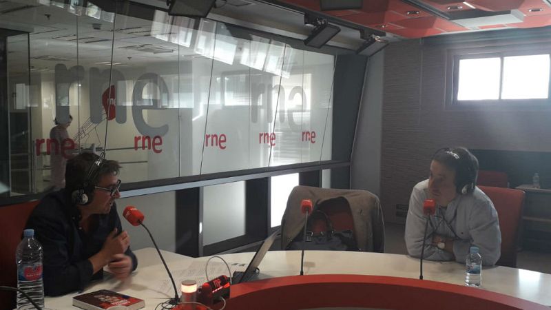 Esto me suena - Las muertes anónimas de la Transición - Escuchar ahora