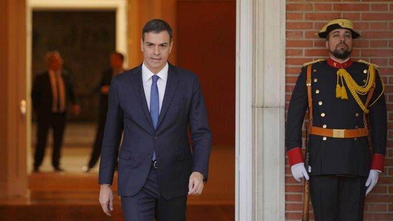 Boletines RNE - Pedro Sánchez prepara medidas tras la decisión del TS sobre las hipotecas - 07/11/18 - Escuchar ahora