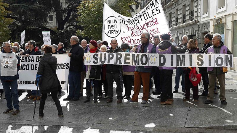 14 horas - Las opciones de la banca para repercutir el impuesto de las hipotecas