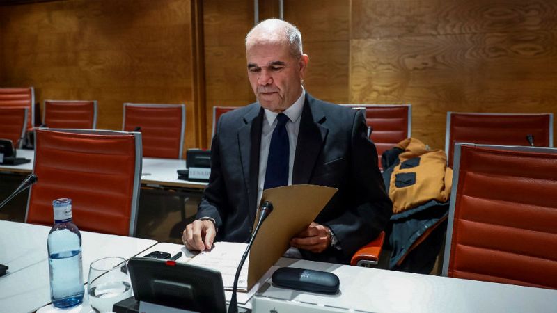 Radio 5 Actualidad - Chaves no contesta a ninguna pregunta que pueda perjudicarle