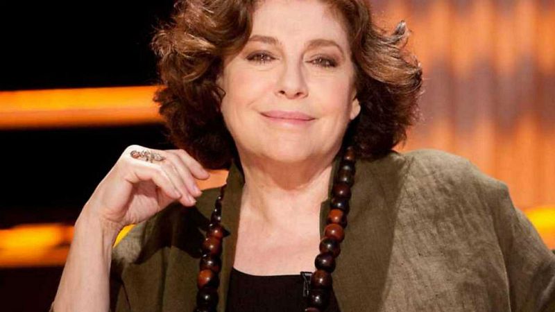 El gallo que no cesa - Charo López: "No se puede hacer un monólogo si no es buenísimo" - Escuchar ahora