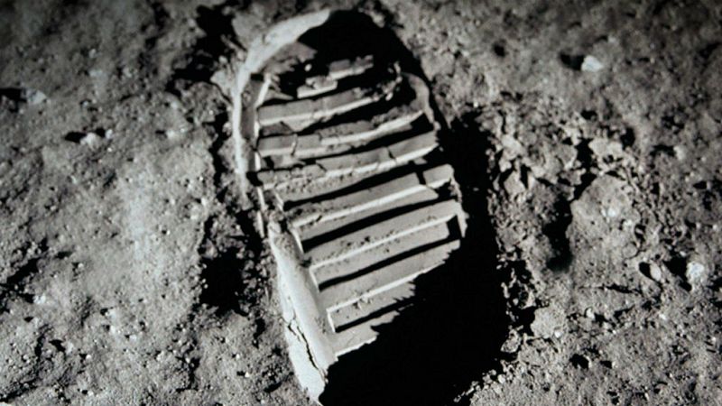 El gallo que no cesa - Los detalles más desconicidos de la llegada del hombre a la Luna