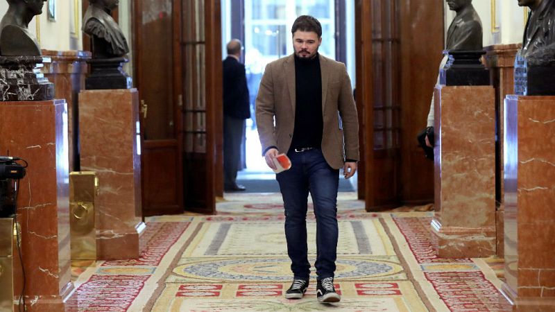 Boletines RNE - Ana Pastor expulsa al diputado de ERC, Gabriel Rufián, del pleno del Congreso - 21/11/18 - Escuchar ahora