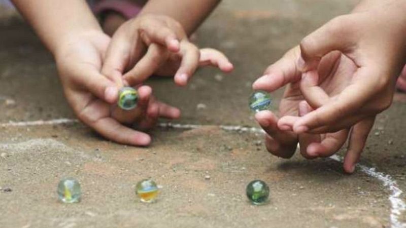 Las mañanas de RNE con Alfredo Menéndez -  juegos de ayer - Escuchar ahora