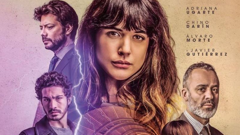 El gallo que no cesa - Adriana Ugarte nos presenta 'Durante la tormenta"'