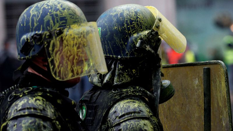 Boletines RNE - París se blinda ante las movilizaciones de los chalecos amarillos - Escuchar ahora