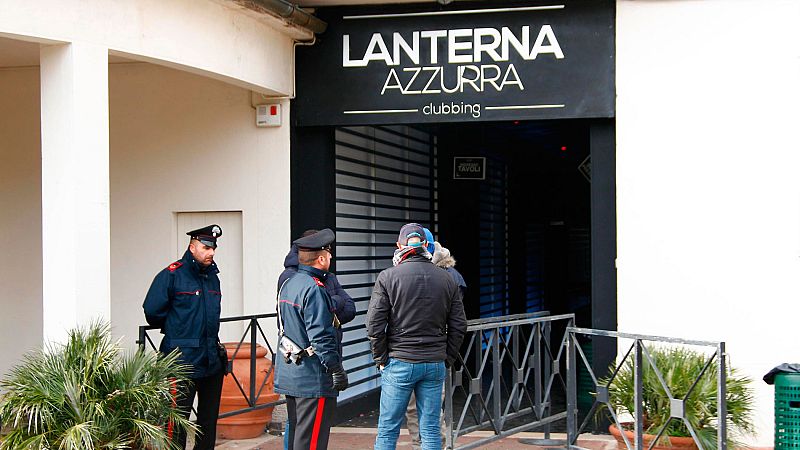 Luto en Italia tras la muerte de cinco menores y una madre tras una estampida en un concierto