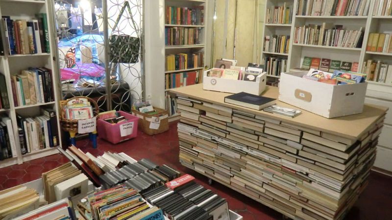 Los libros también pueden ser solidarios - Escuchar ahora