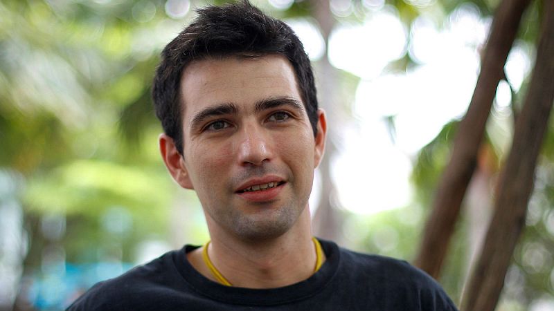 14 horas - Medalla de Oro de Solidaridad para el buzo español que participó en el rescate de Tailandia - Escuchar ahora