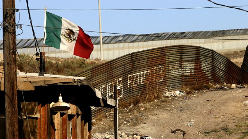 Entre dos luces - La frontera tiene su propio sonido - Escuchar ahora