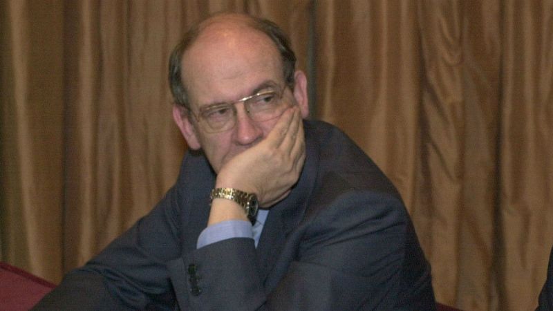 24 horas - Enrique Gimbernat : "Si hay resistencia, habrá que aplicar la fuerza necesaria" - escuchar ahora