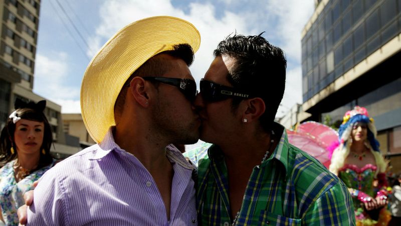 14 horas - Cuba cierra la puerta a los matrimonios homosexuales en su nueva Constitución