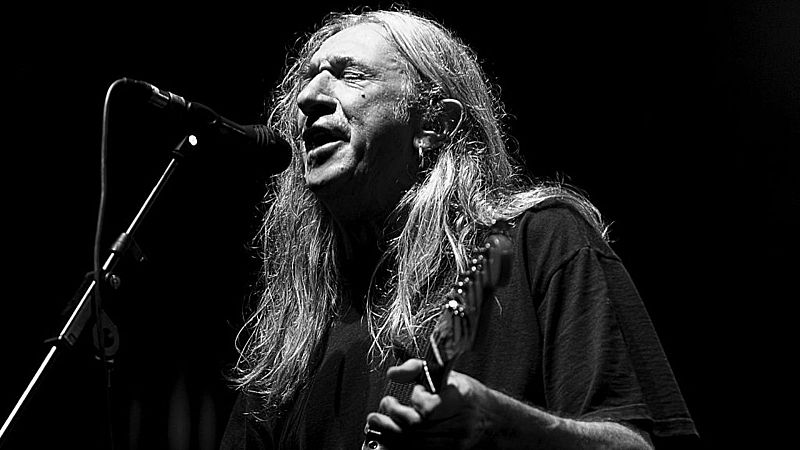 El Vuelo del Fénix - Especial Rosendo - 20/12/18 - escuchar ahora