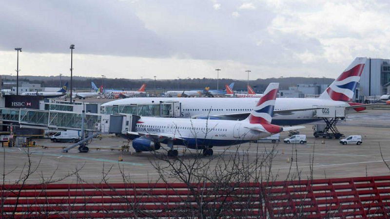 Incidentes en Gatwick abren el debate sobre la regulación de los drones - Escuchar ahora