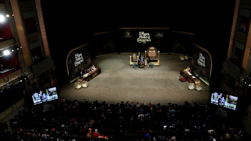 Lotería de Navidad - El 68.402, tercer quinto premio - Escuchar ahora