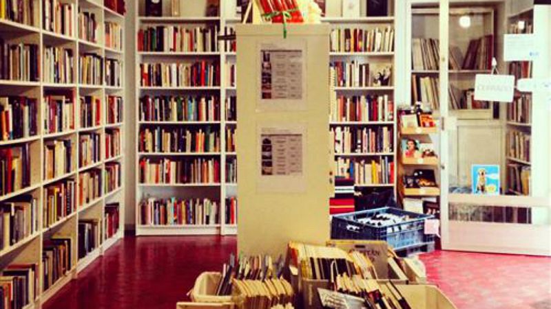 Libros de arena - Donamos libros en 'Aida Books&More' - 26/12/18 - Escuchar ahora