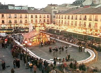 BOLETINES RNE - El rosc�n de Reyes gigante de Palencia - escuchar ahora