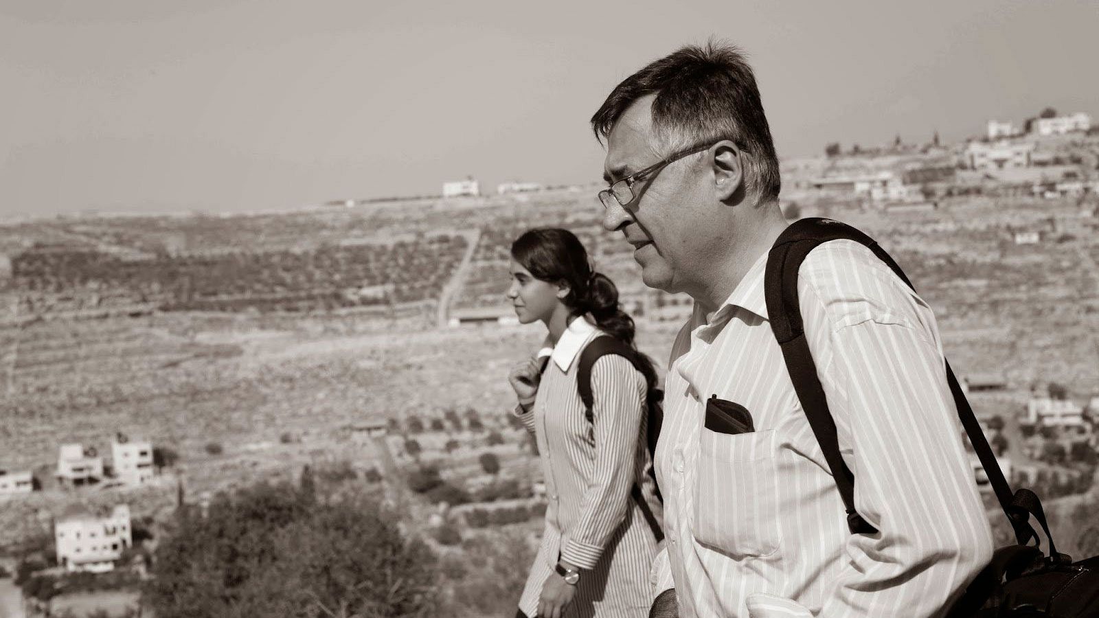 Hoy empieza todo con Ángel Carmona - La 'Geografía del éxodo' de Gervasio Sánchez - 08/01/19 - escuchar ahora