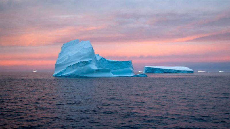 La Fundación BBVA premia a los científicos que miden el deshielo desde el espacio - Escuchar ahora