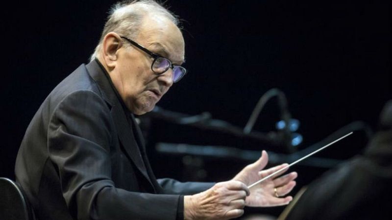 Esto me suena - Ennio Morricone enfunda su batuta - Escuchar ahora