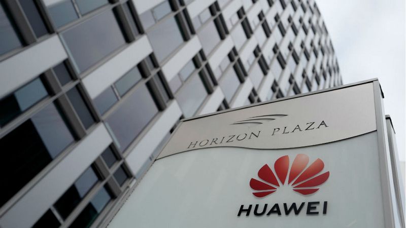 Cinco Continentes - ¿Usa China a Huawei para espiar? -  Escuchar ahora