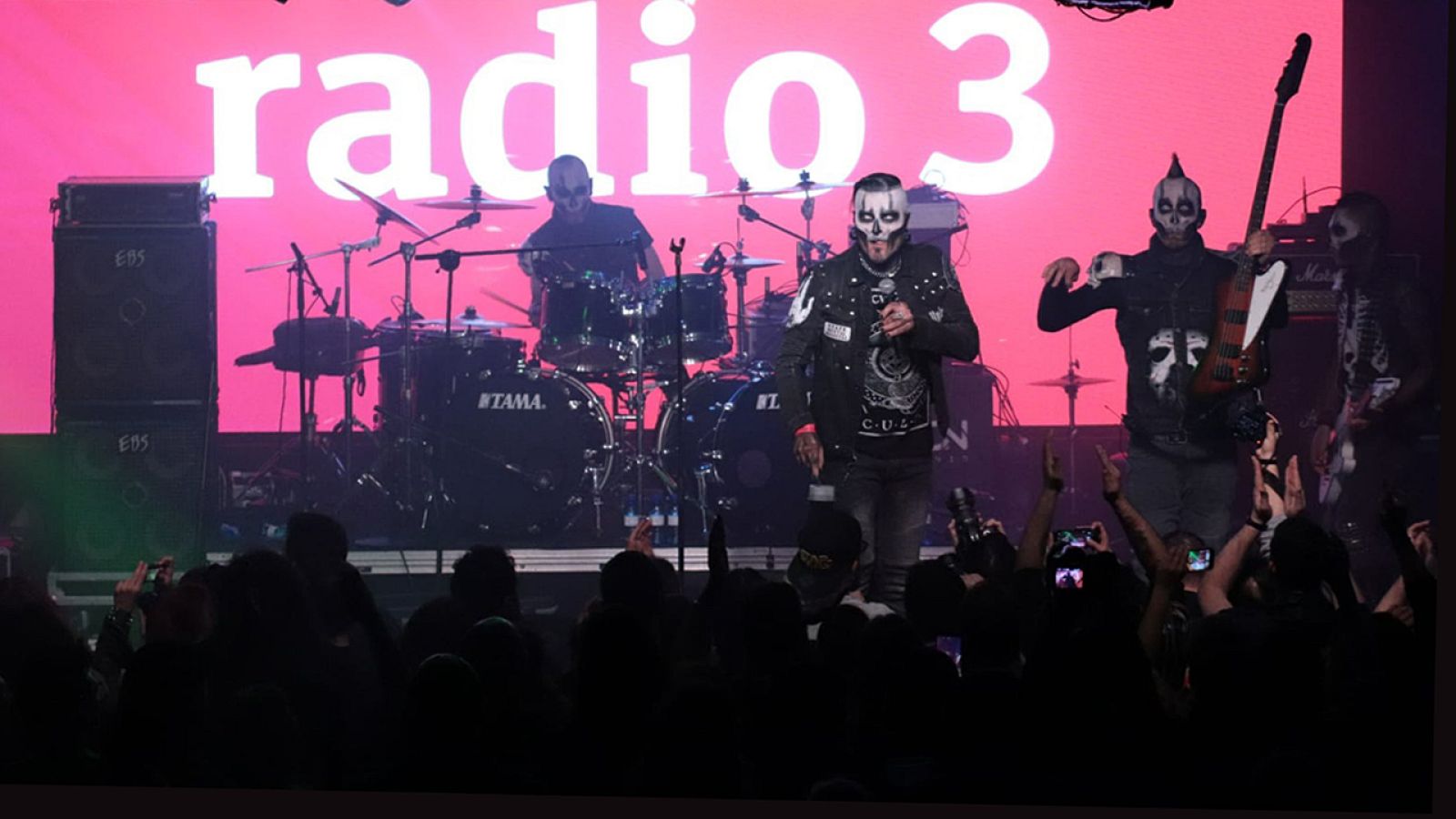 Especiales Radio 3 - X aniversario El Vuelo del Fénix - 17/01/19 - Escuchar ahora