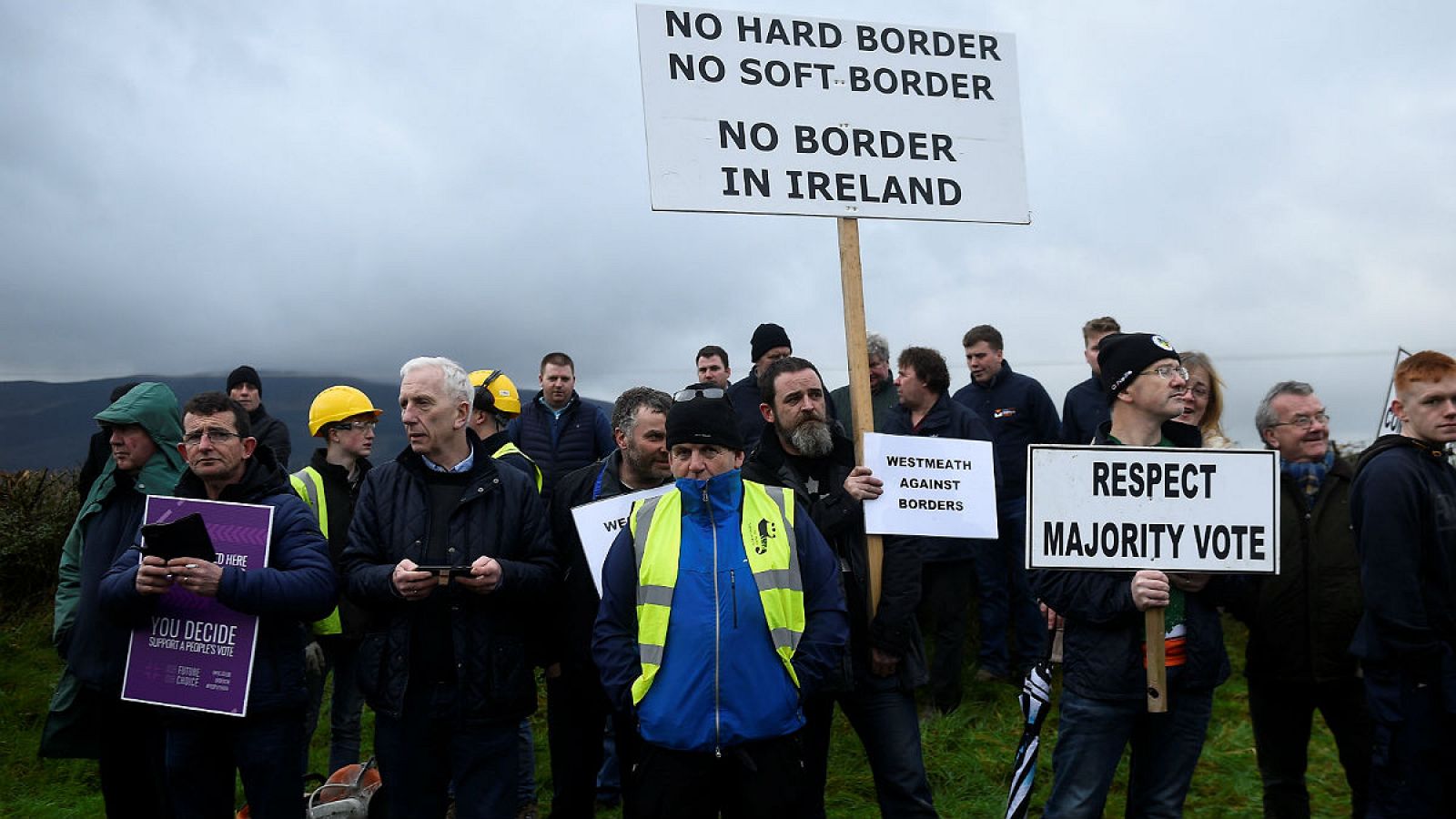 14 horas - La frontera irlandesa, un punto clave en el Brexit