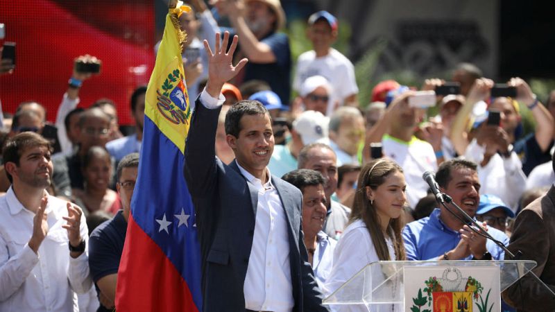 Las mañanas de RNE con Íñigo Alfonso - Guaidó será reconocido presidente de Venezuela por varios países europeos - Escuchar ahora
