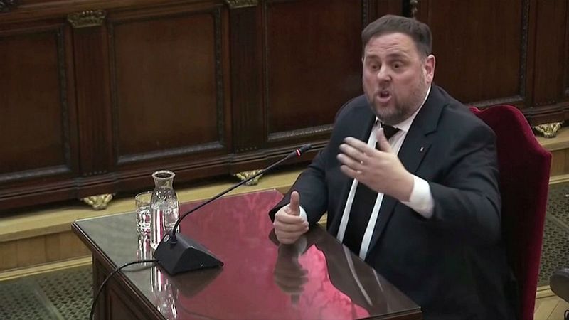 4 horas - Juicio del 'procés' - Junqueras niega la rebelión porque asegura que no avalaron ninguna acción violenta - Escuchar ahora
